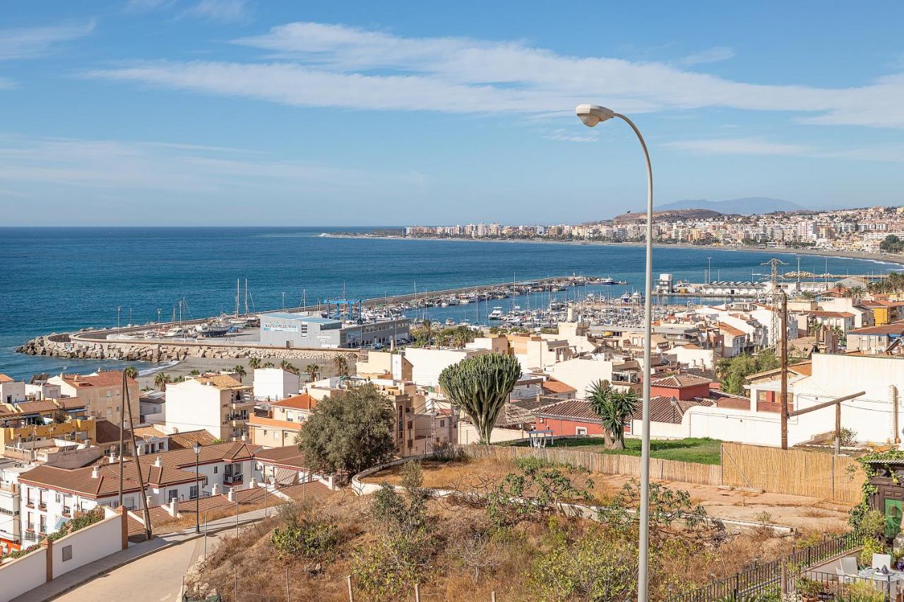 Sunshine Balcony- La Caleta Lägenhet Caleta De Velez Exteriör bild